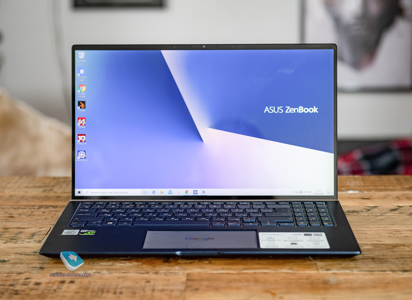   ASUS ZenBook 15 (UX534)