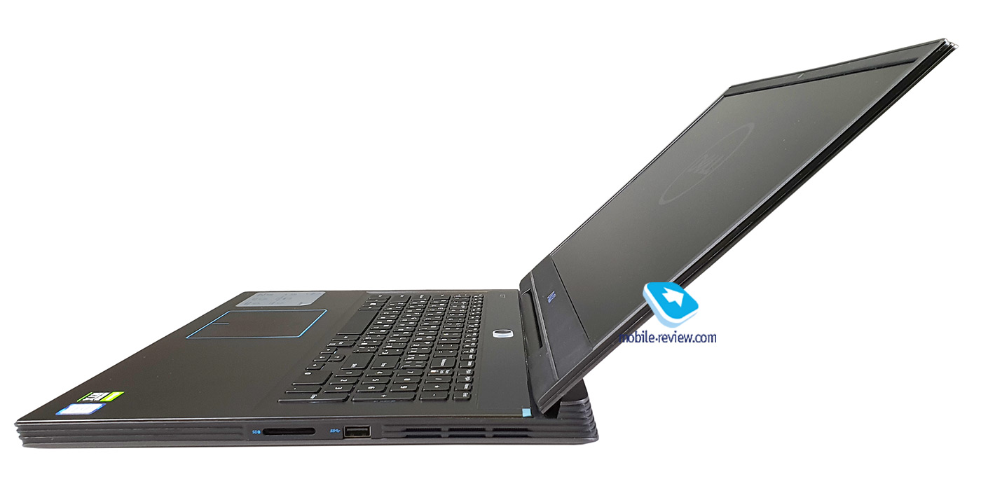 Dell G7 7790: Intel i9 + GeForce RTX 2080   