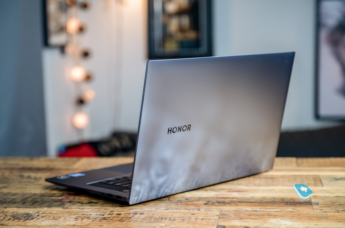  Honor MagicBook Pro (HLYL-WFQ9)