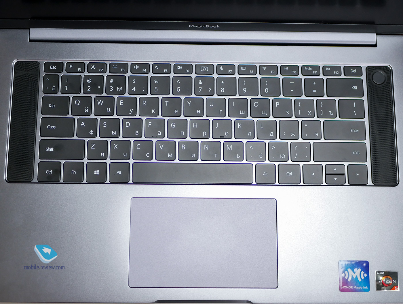   Honor MagicBook Pro (HLY-W19R)