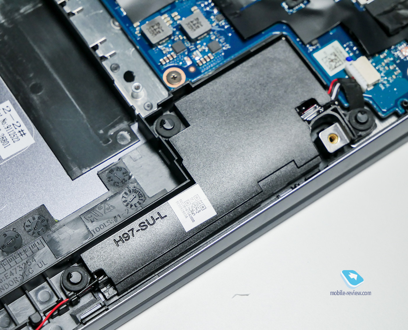   Honor MagicBook Pro (HLY-W19R)
