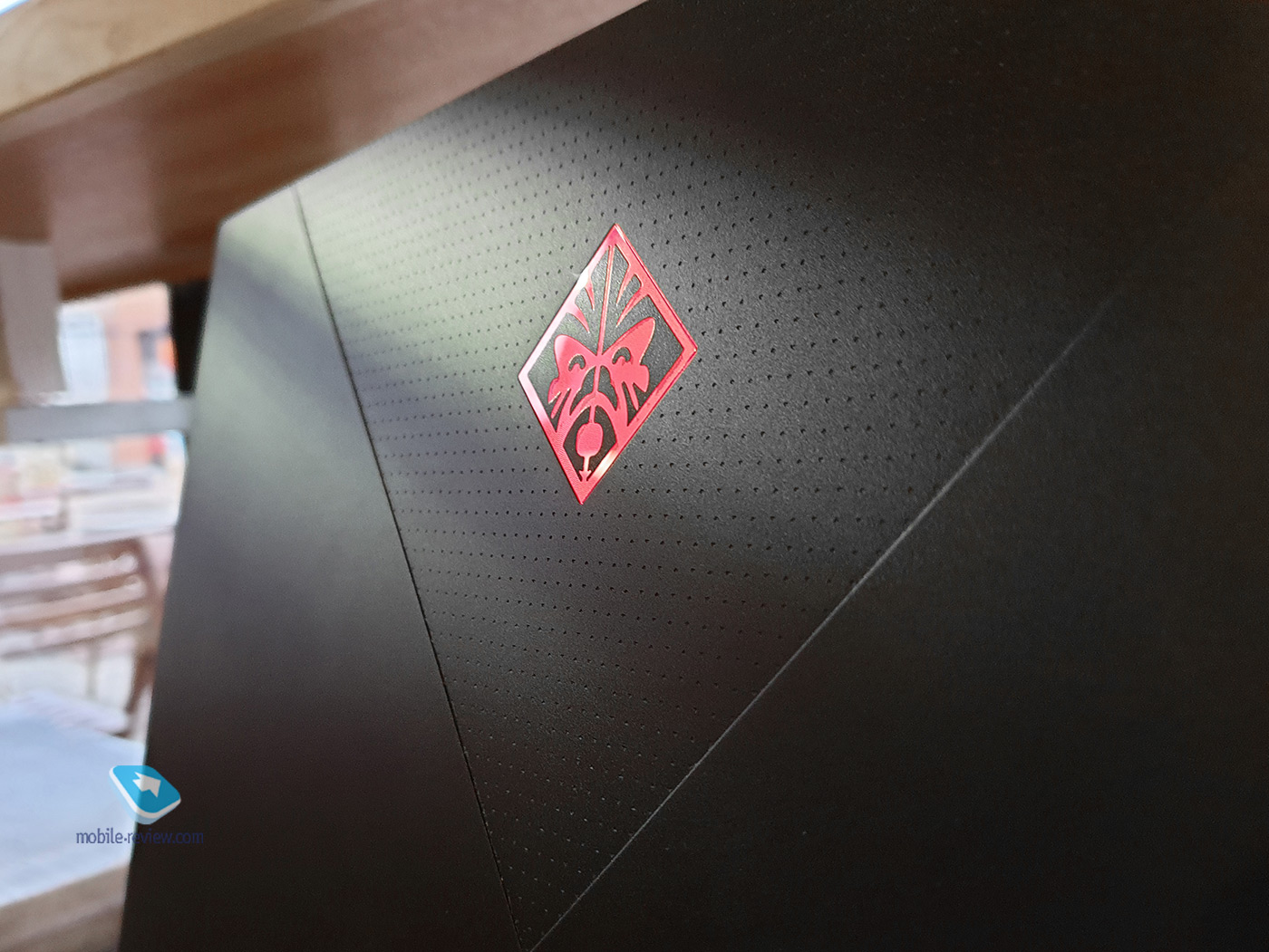 HP OMEN X 2S:    