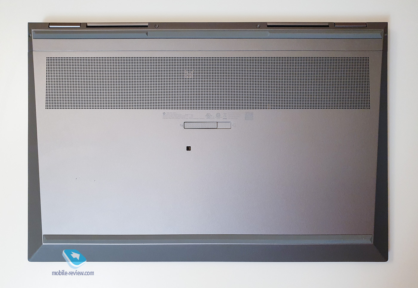 HP ZBook Fury 17 G7:    