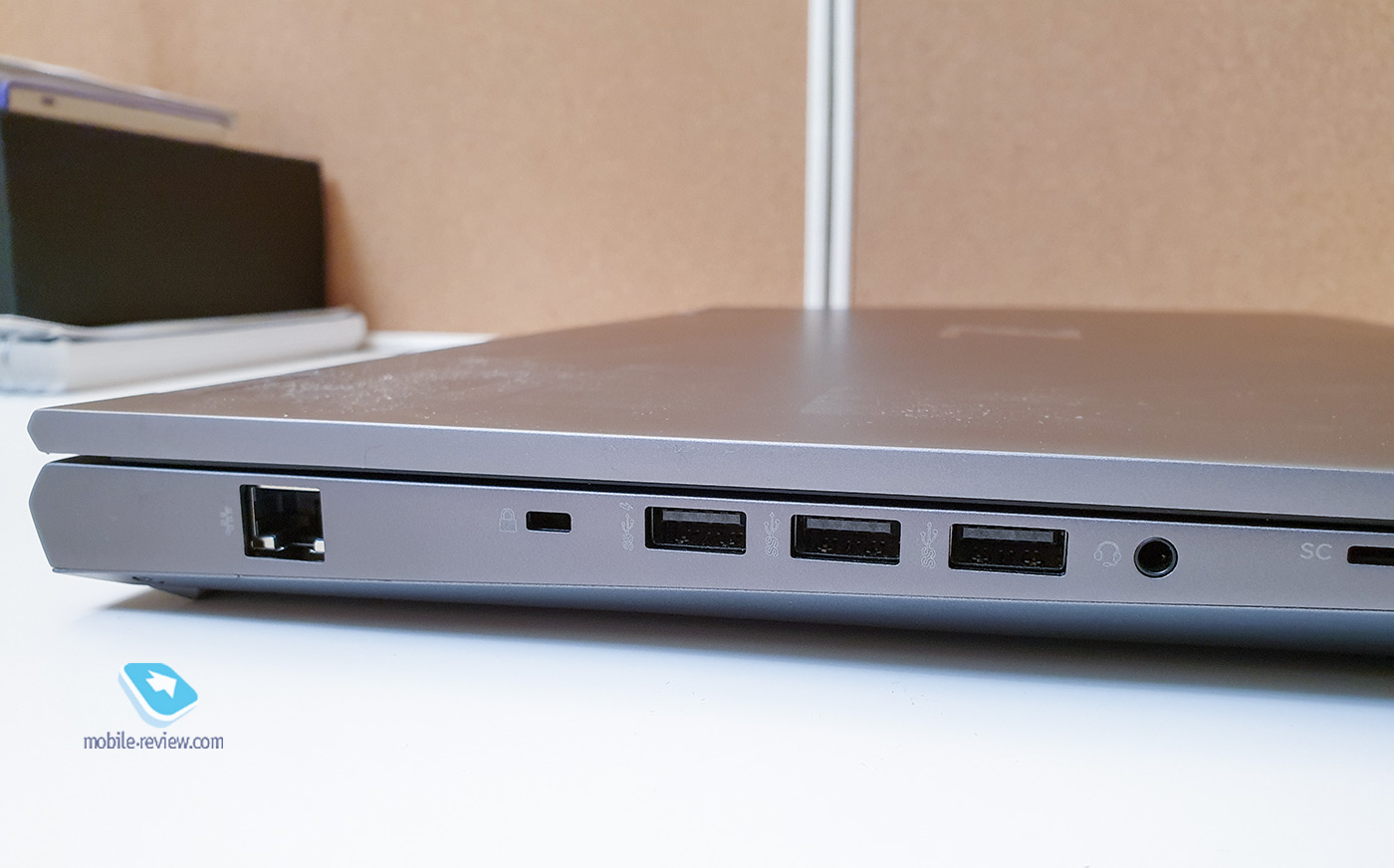 HP ZBook Fury 17 G7:    