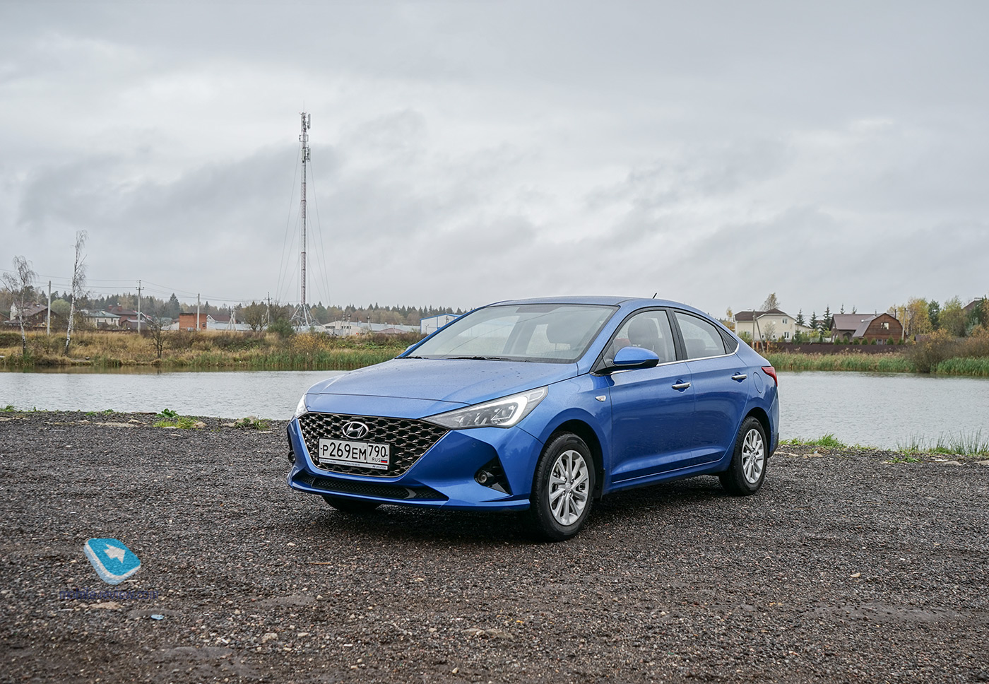  Hyundai Solaris.    