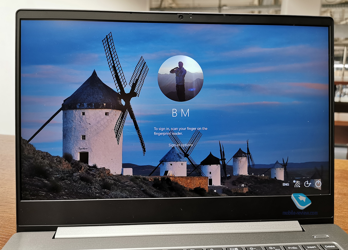 AMD  Intel: Lenovo IdeaPad S540-14 AMD Ryzen 7