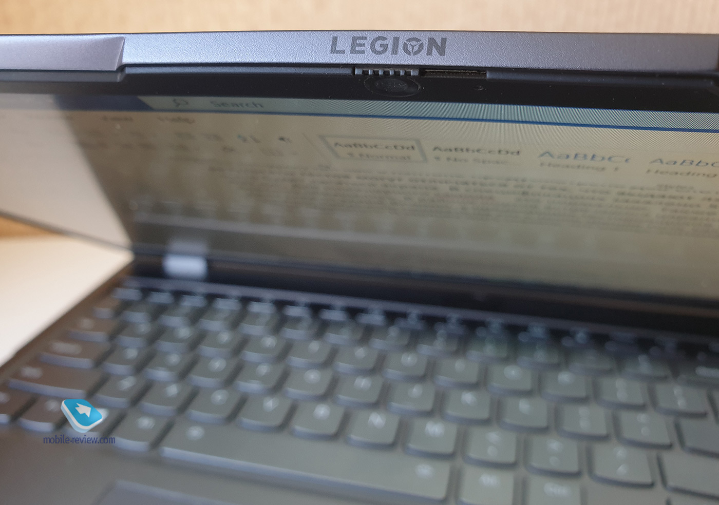  Lenovo Legion 7i:     