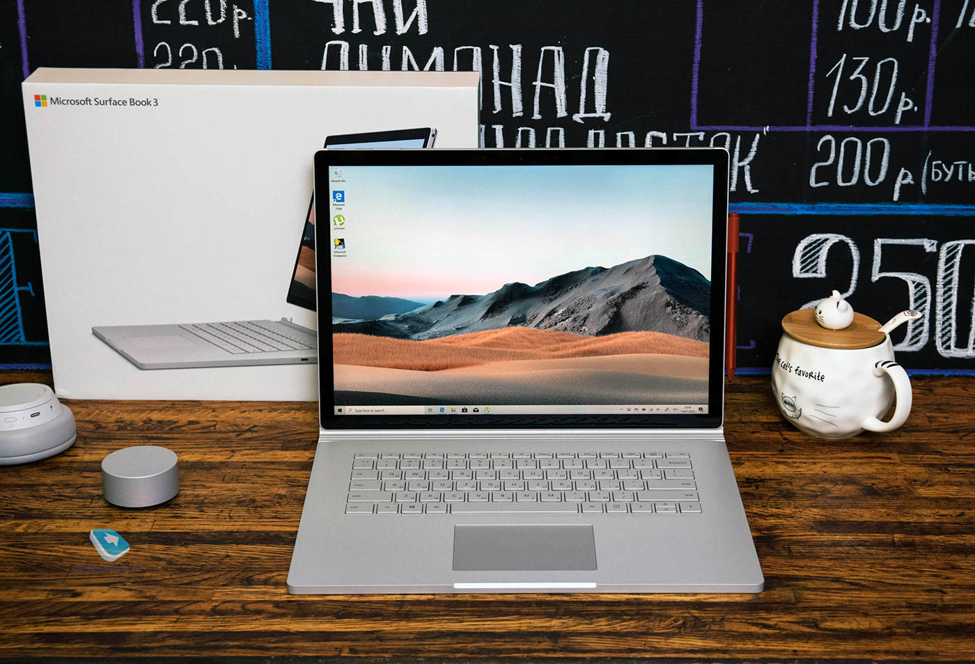    Microsoft      Surface Book 3