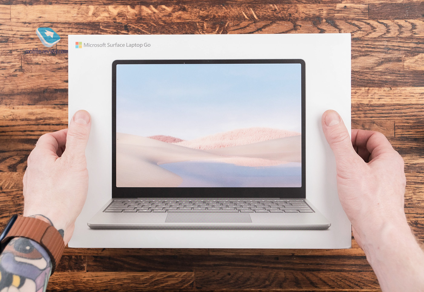  - Microsoft Surface Laptop Go