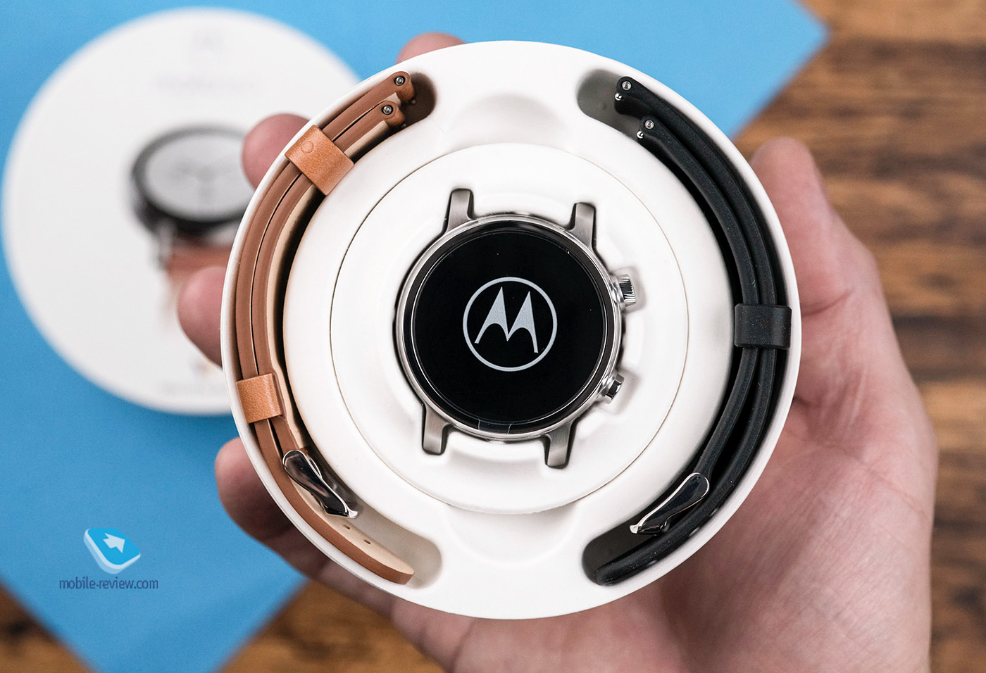    Moto 360 v3 (2020)