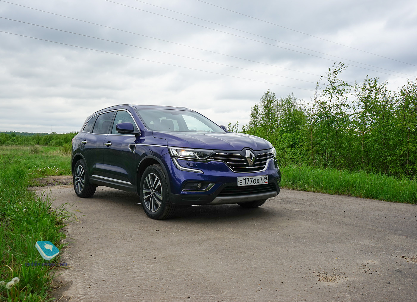  Renault Koleos.  