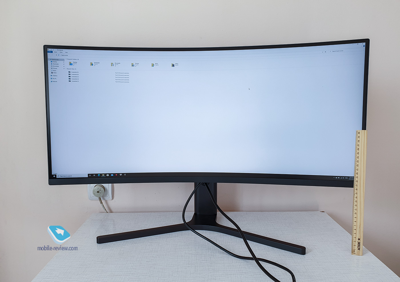 ,     Xiaomi Mi Curved 34 Gaming Monitor