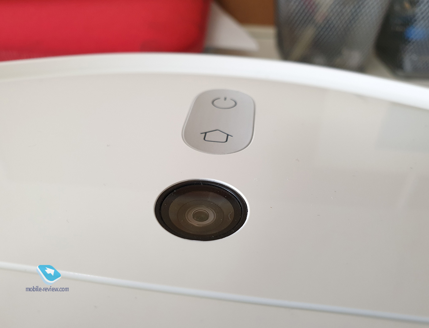 - Xiaomi Mi Robot Vacuum Mop 1C
