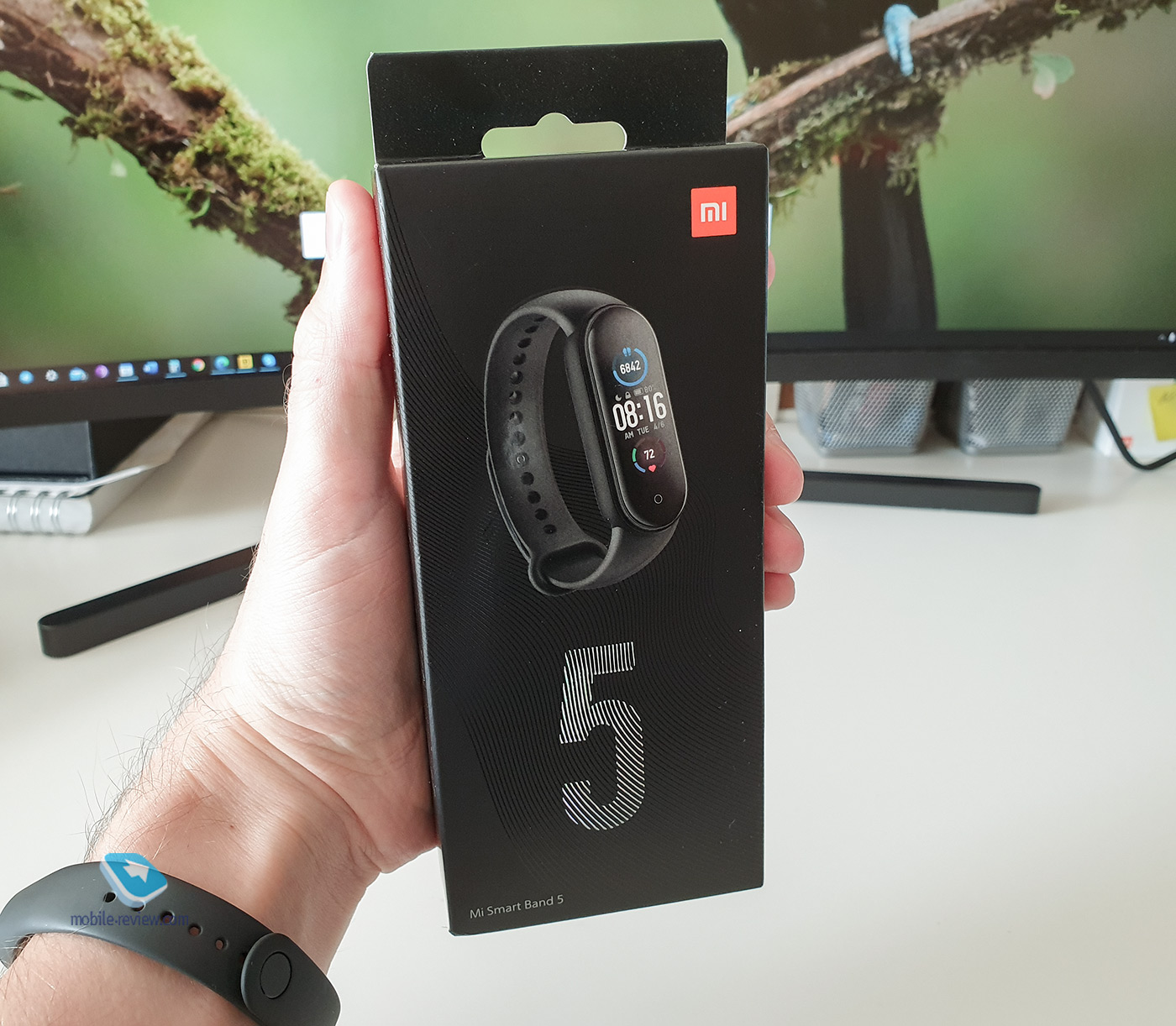   Xiaomi Mi Smart Band 5  Smart Band 4?