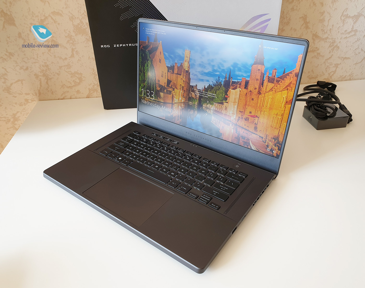 Asus Rog Zephyrus G15:  Nvidia + AMD  