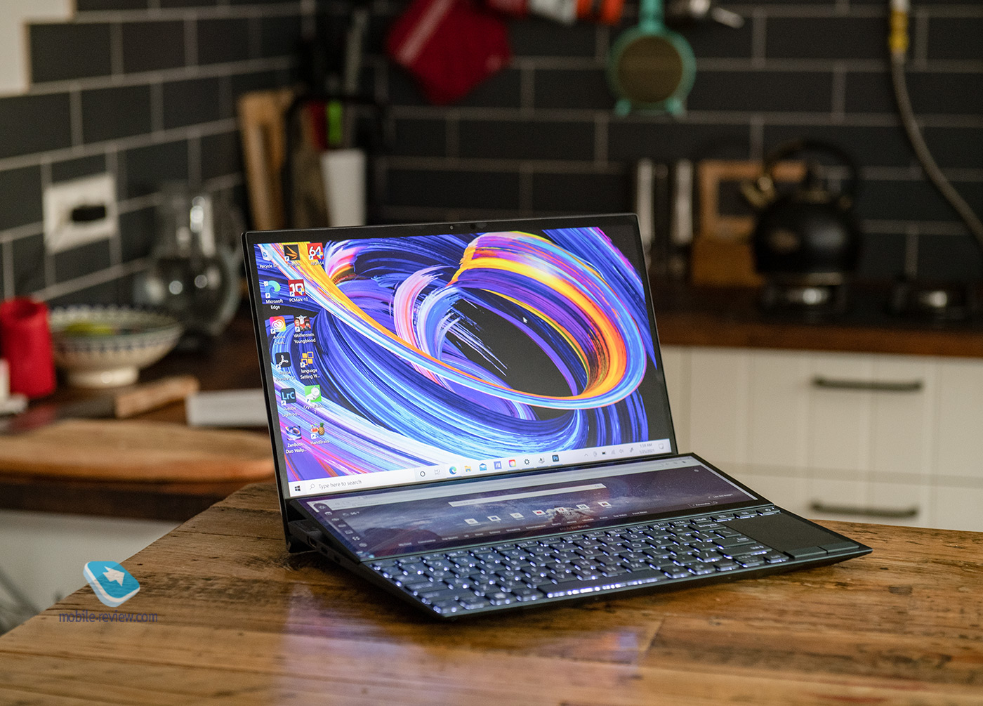   ASUS ZenBook Duo 14 (UX482E)