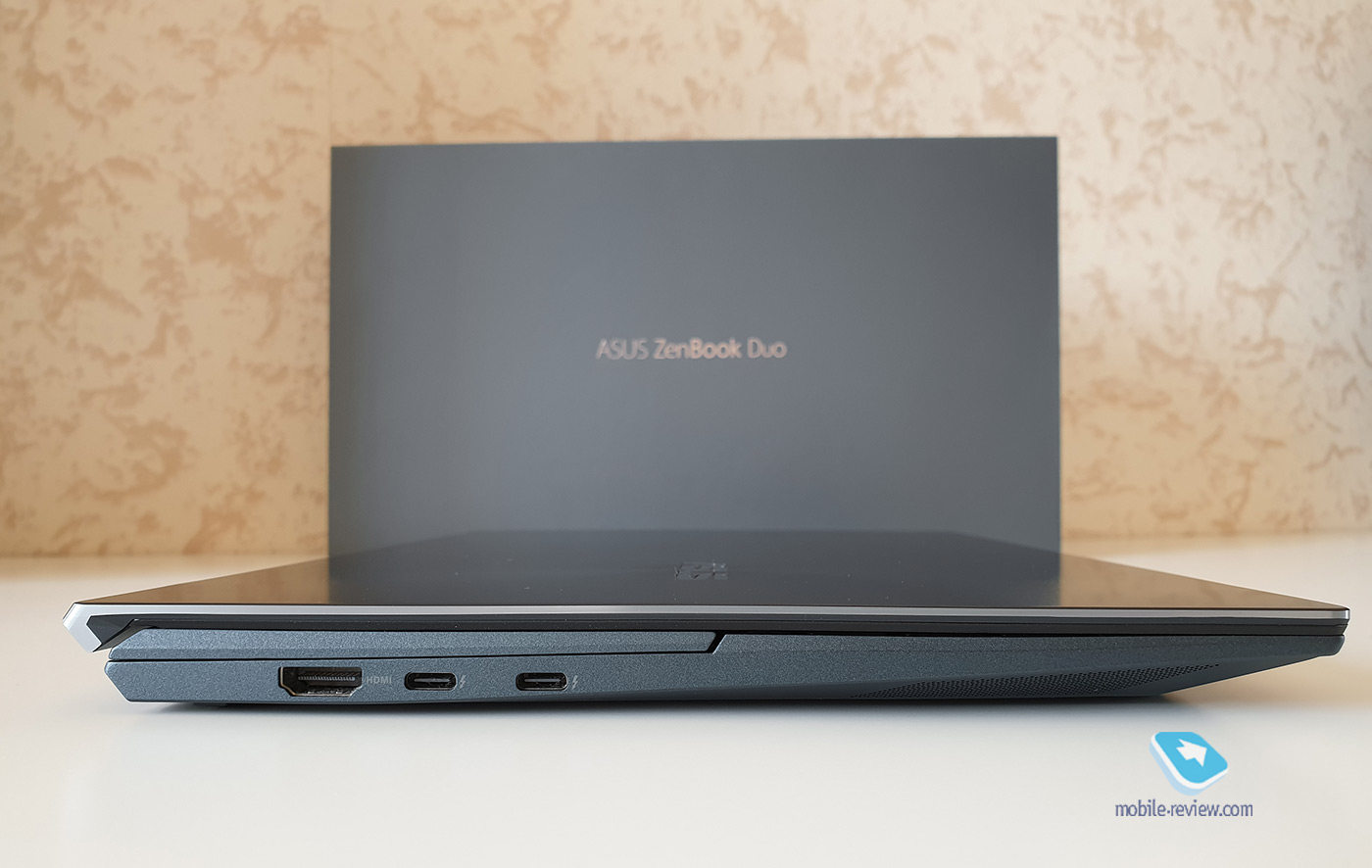  : ASUS ZenBook Duo 14 (UX482)