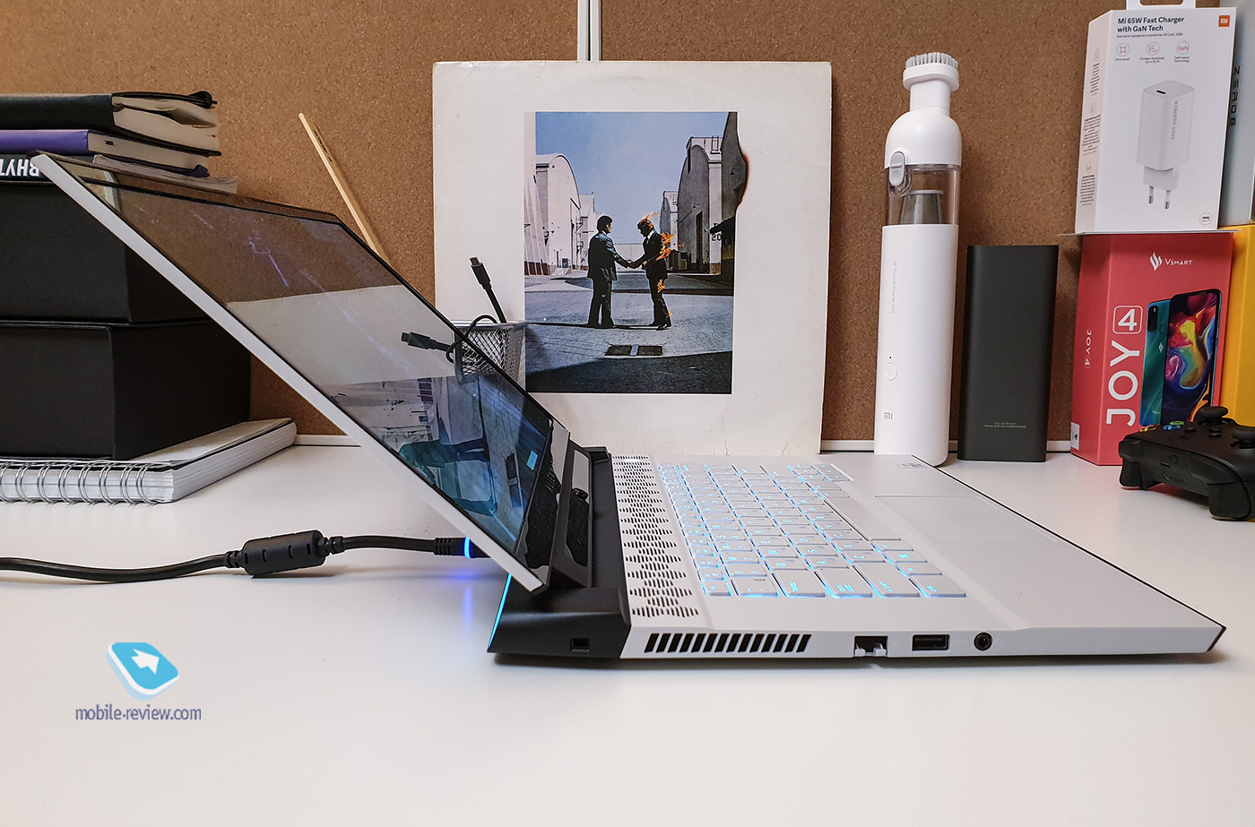  Dell Alienware m15 R3: OLED-  GeForce RTX 2080