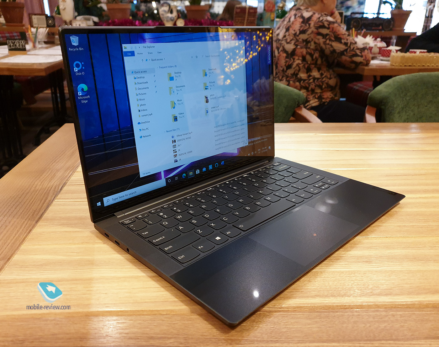  Lenovo Yoga Slim 9i:    11th Gen   Intel