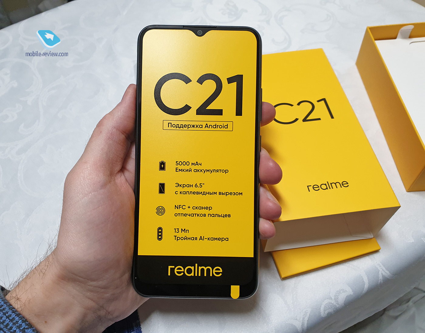  . Realme C21 (NFC 4/64 )  9 990    