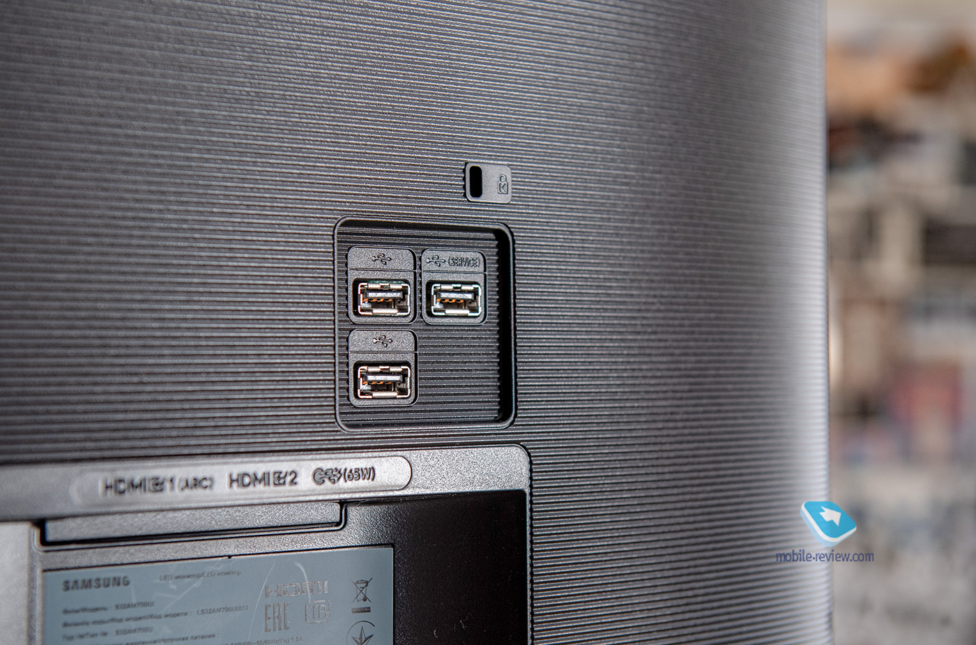  Samsung Smart Monitor M7