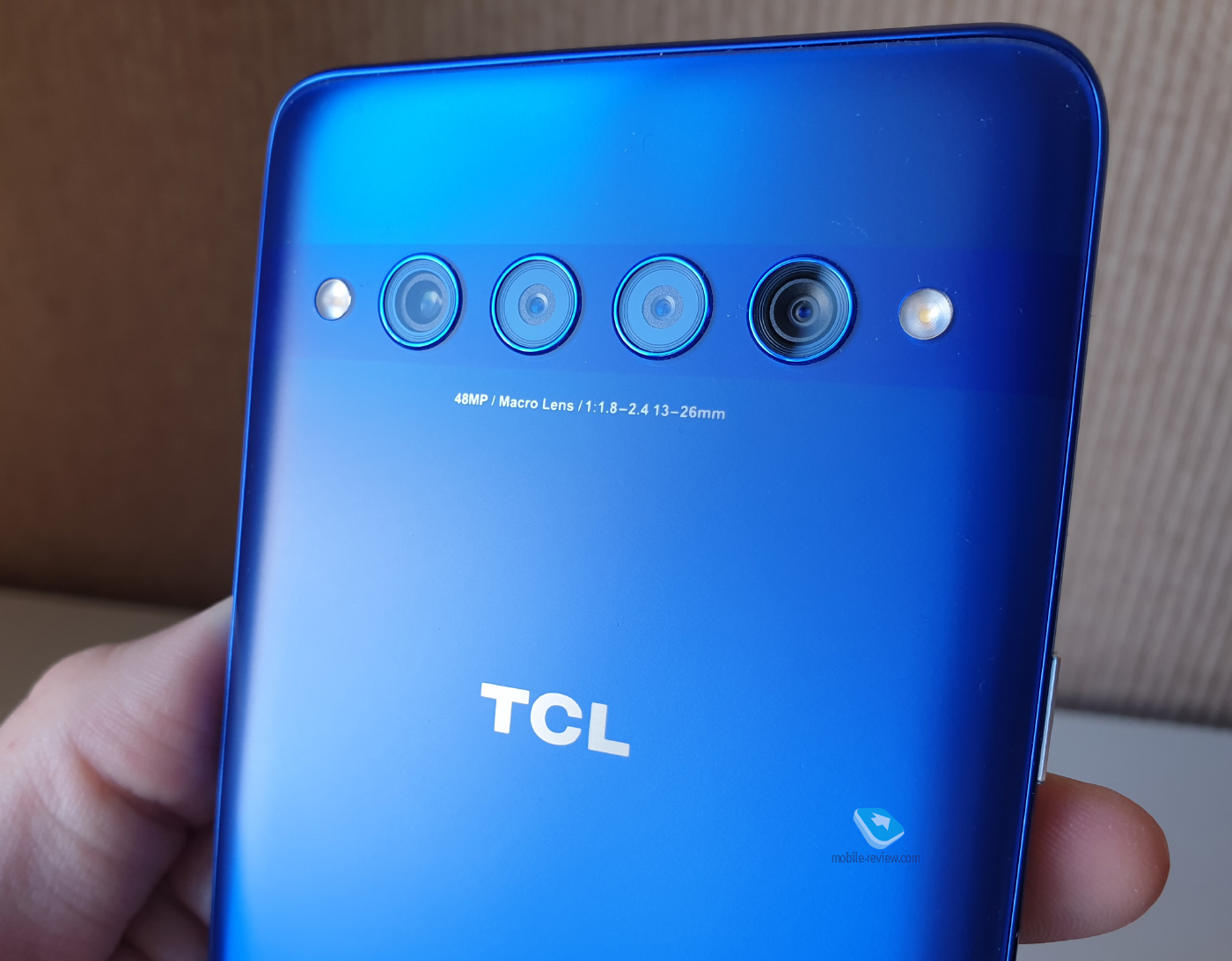 TCL 10 Plus:     -?