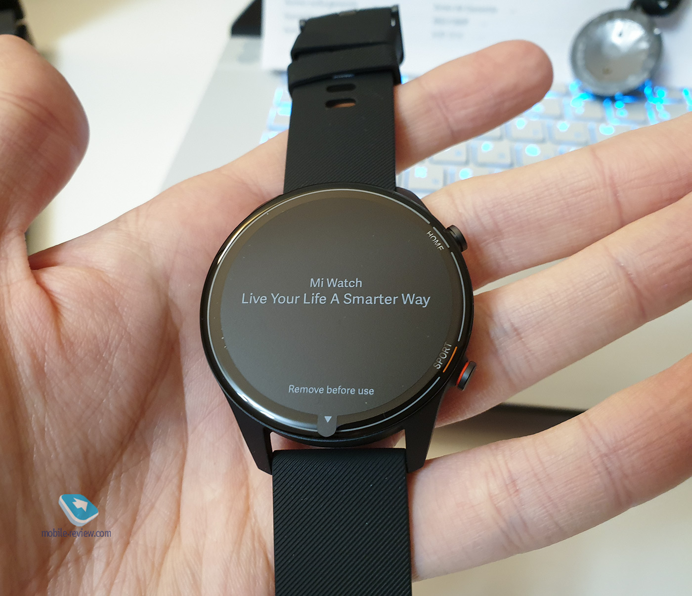  Xiaomi Mi Watch:     