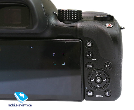  Samsung NX30