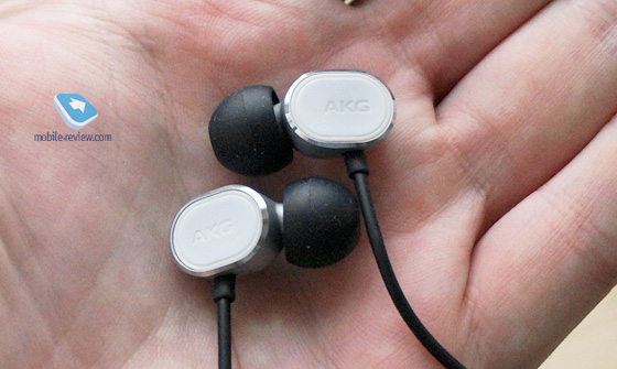  AKG N20