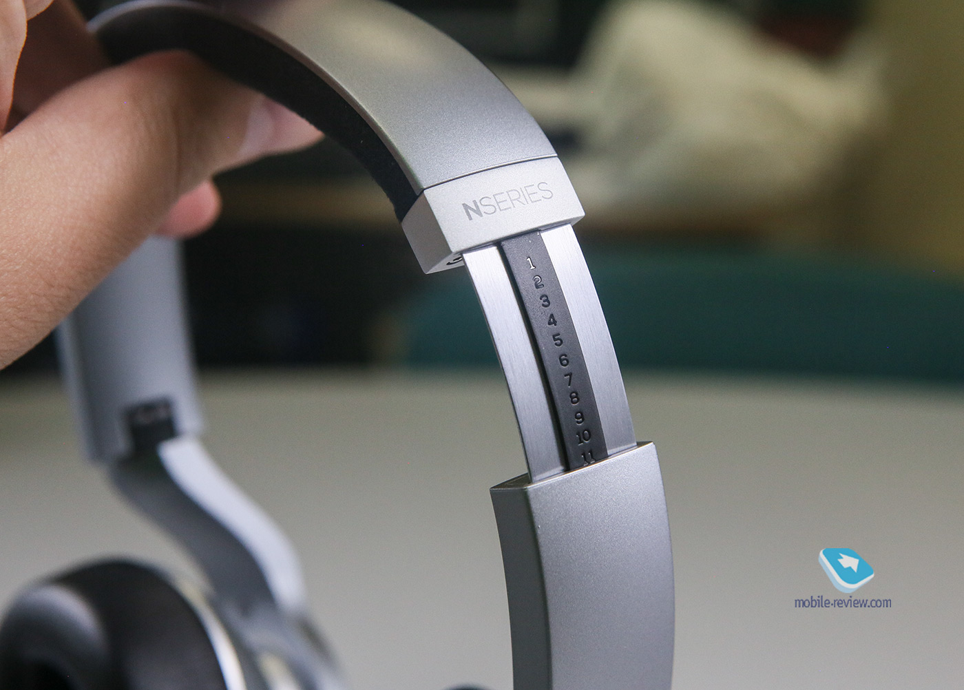    AKG N700nc.   Sony WH-1000XM2/XM3