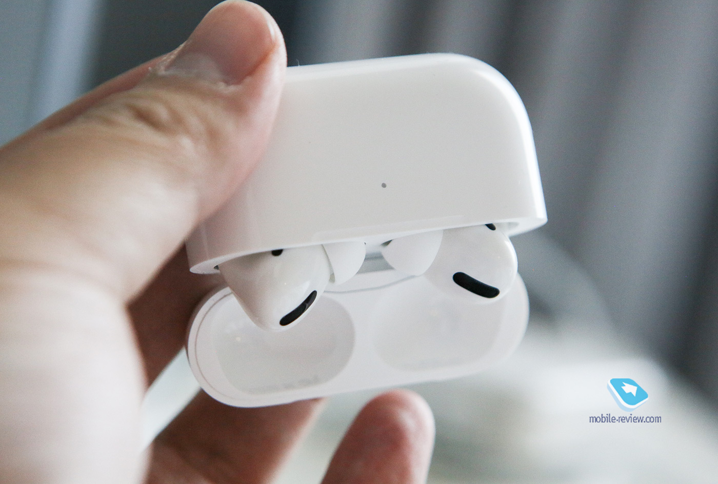       Apple AirPods Pro