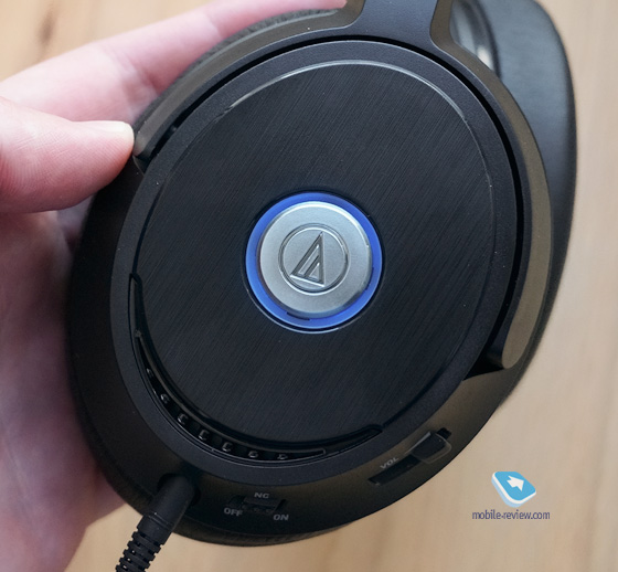 Audio-Technica ATH-ANC70