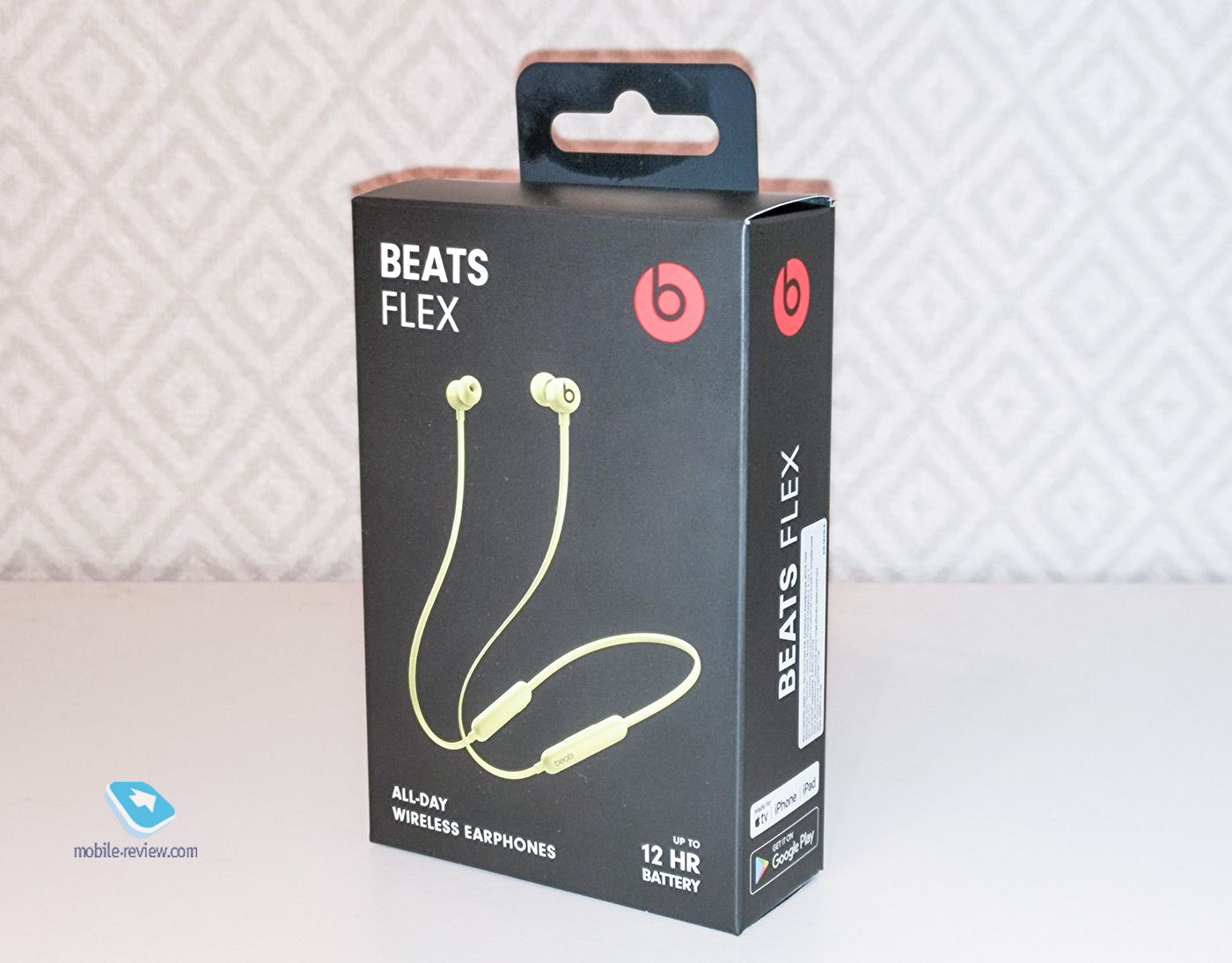    Beats Flex