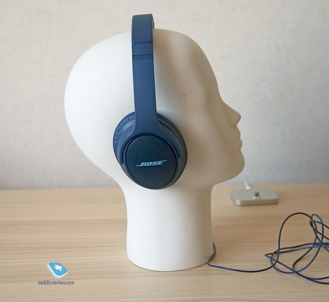 Bose SoundTrue Around-ear II