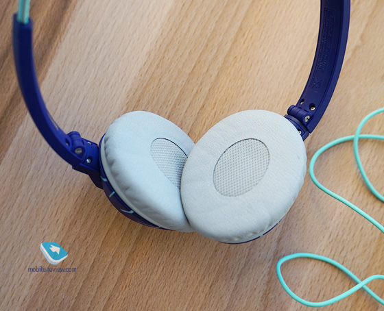  Bose SoundTrue on-ear