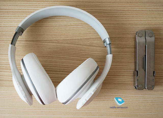 JBL Everest Elite 700
