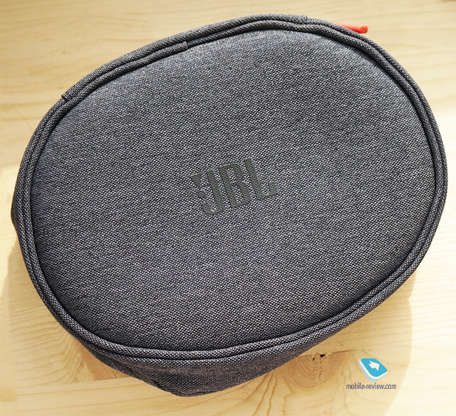 JBL Everest Elite 700