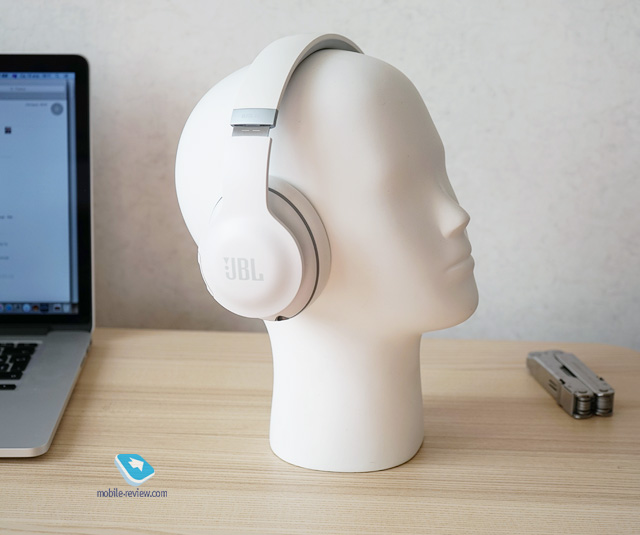 JBL Everest Elite 700