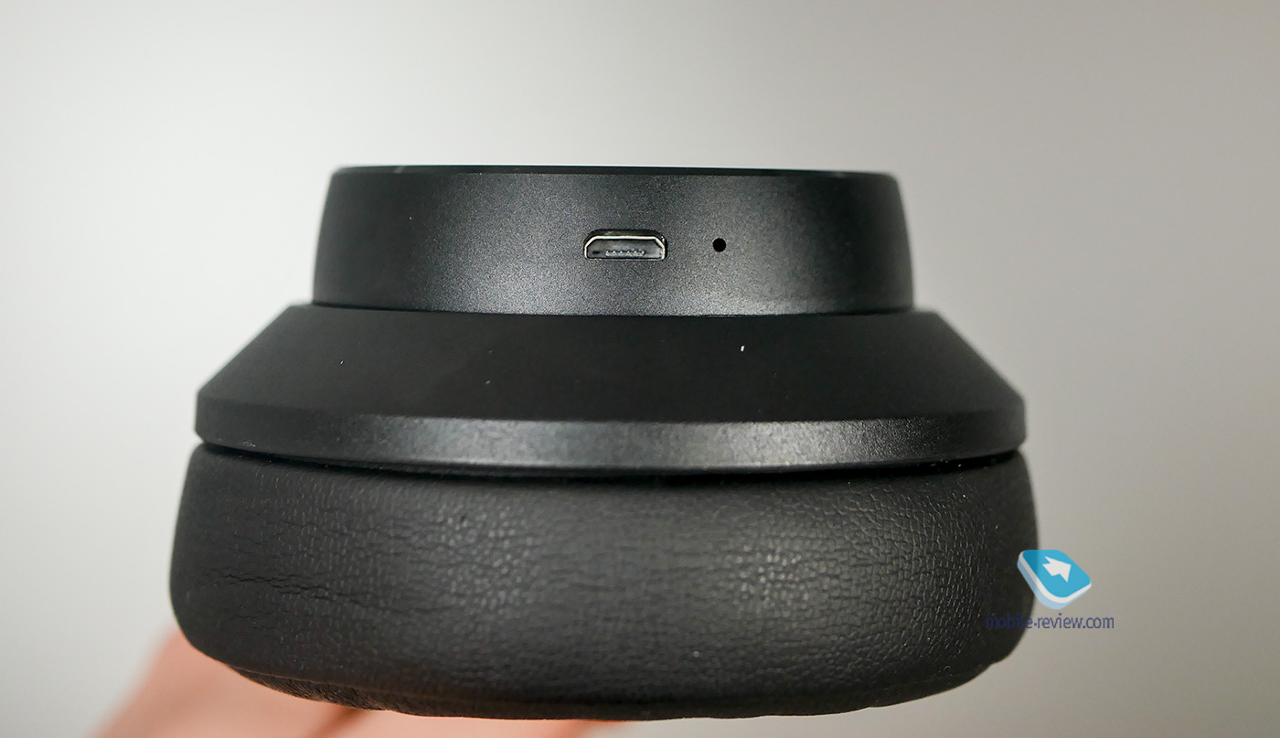   Mixcder E10  T2