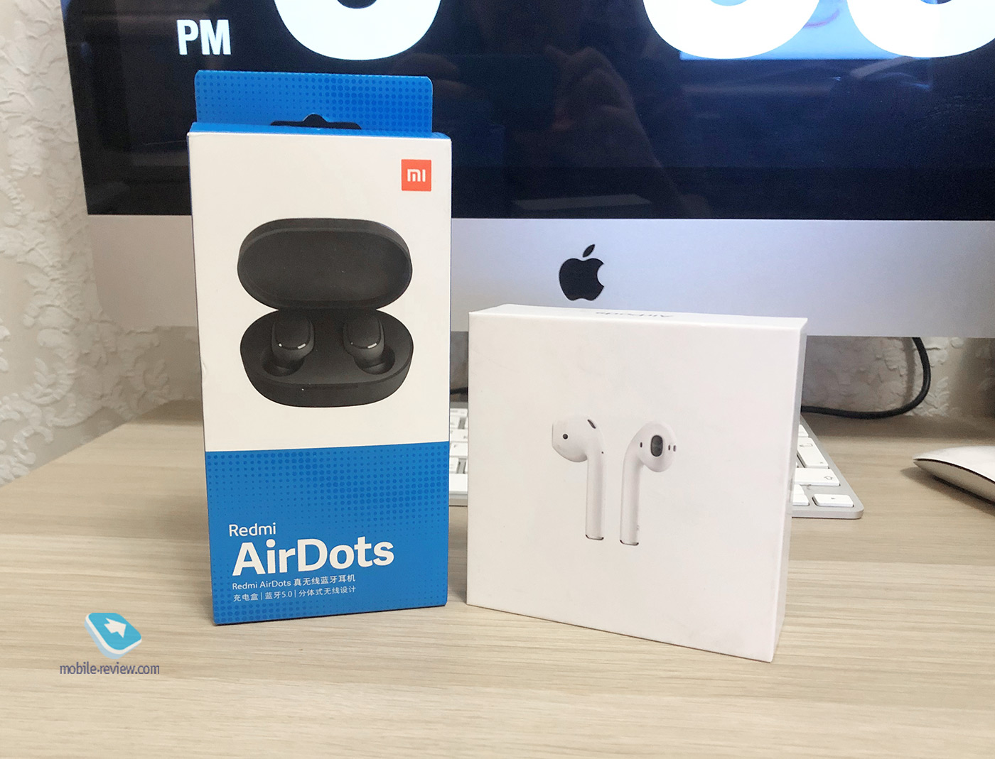 Apple AirPods vs Redmi AirDots