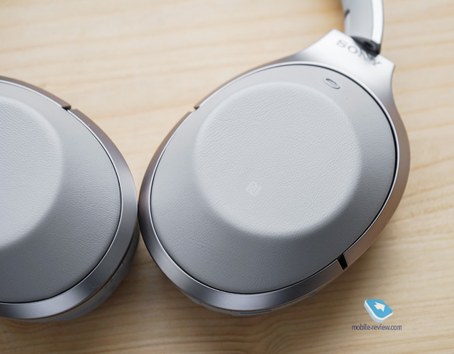 Sony MDR-1000X