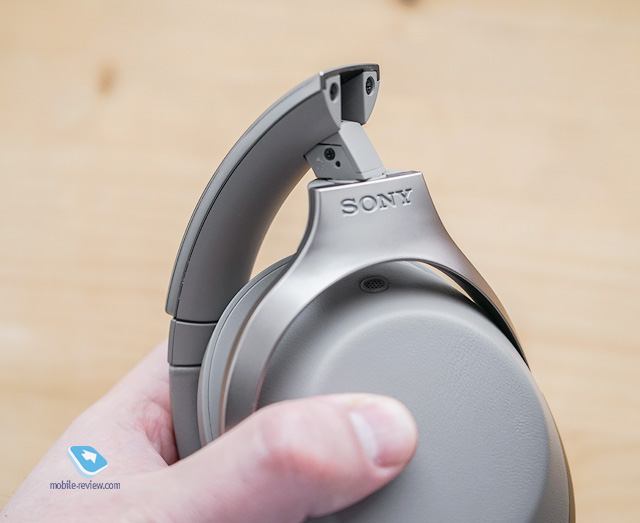 Sony MDR-1000X