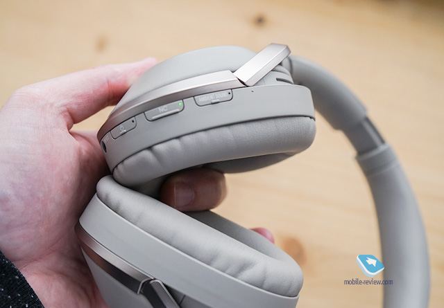 Sony MDR-1000X