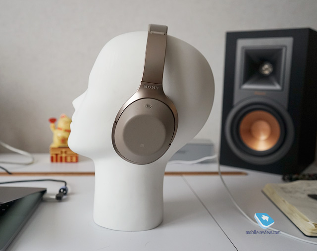 Sony MDR-1000X