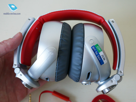  Sony MDR-XB920