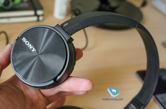  Sony MDR-ZX330BT