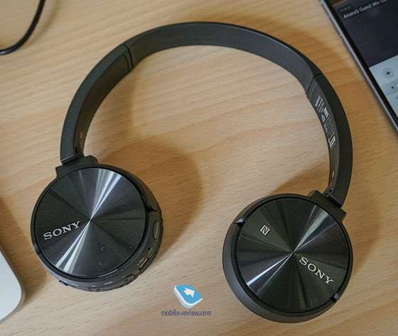  Sony MDR-ZX330BT