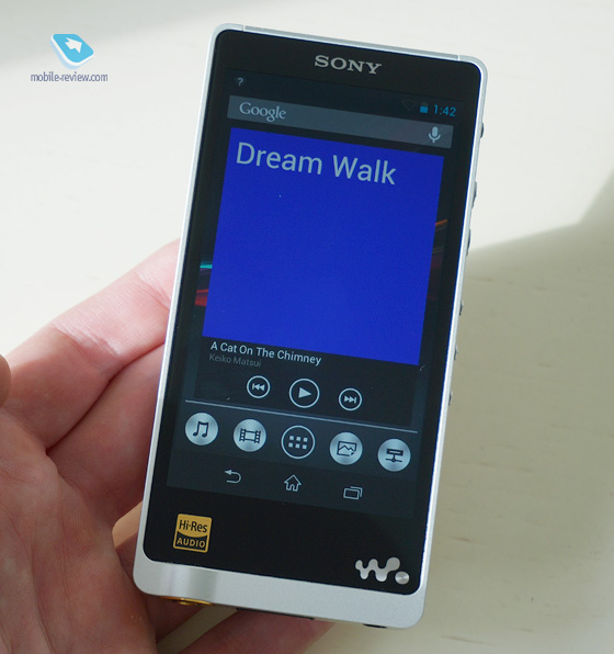 Sony NWZ-ZX1