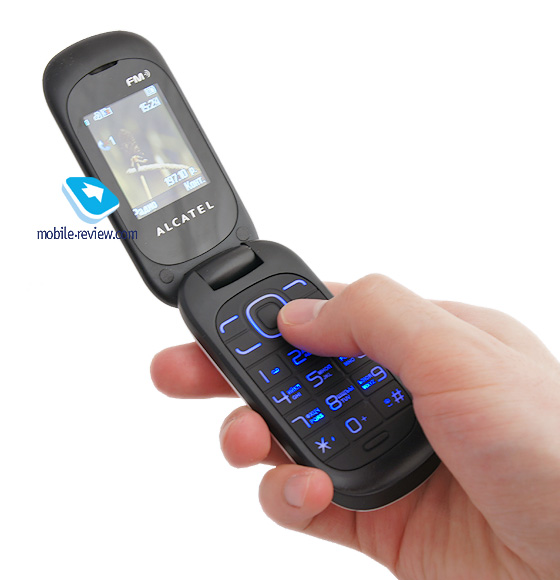 Телефон Alcatel 2057D OneTouch белый
