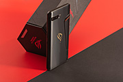   Asus ROG Phone II (ZS660KL)